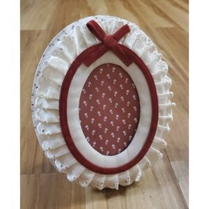 Vintage Russ Berrie Padded Oval Picture Frame Velvet Eyelet Trim Cottagecore
